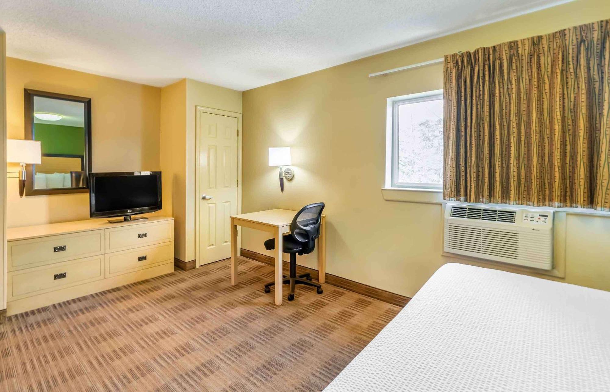 Extended Stay America Select Suites - Destin - Us 98 - Emerald Coast Pkwy Мирамар Бийч Екстериор снимка