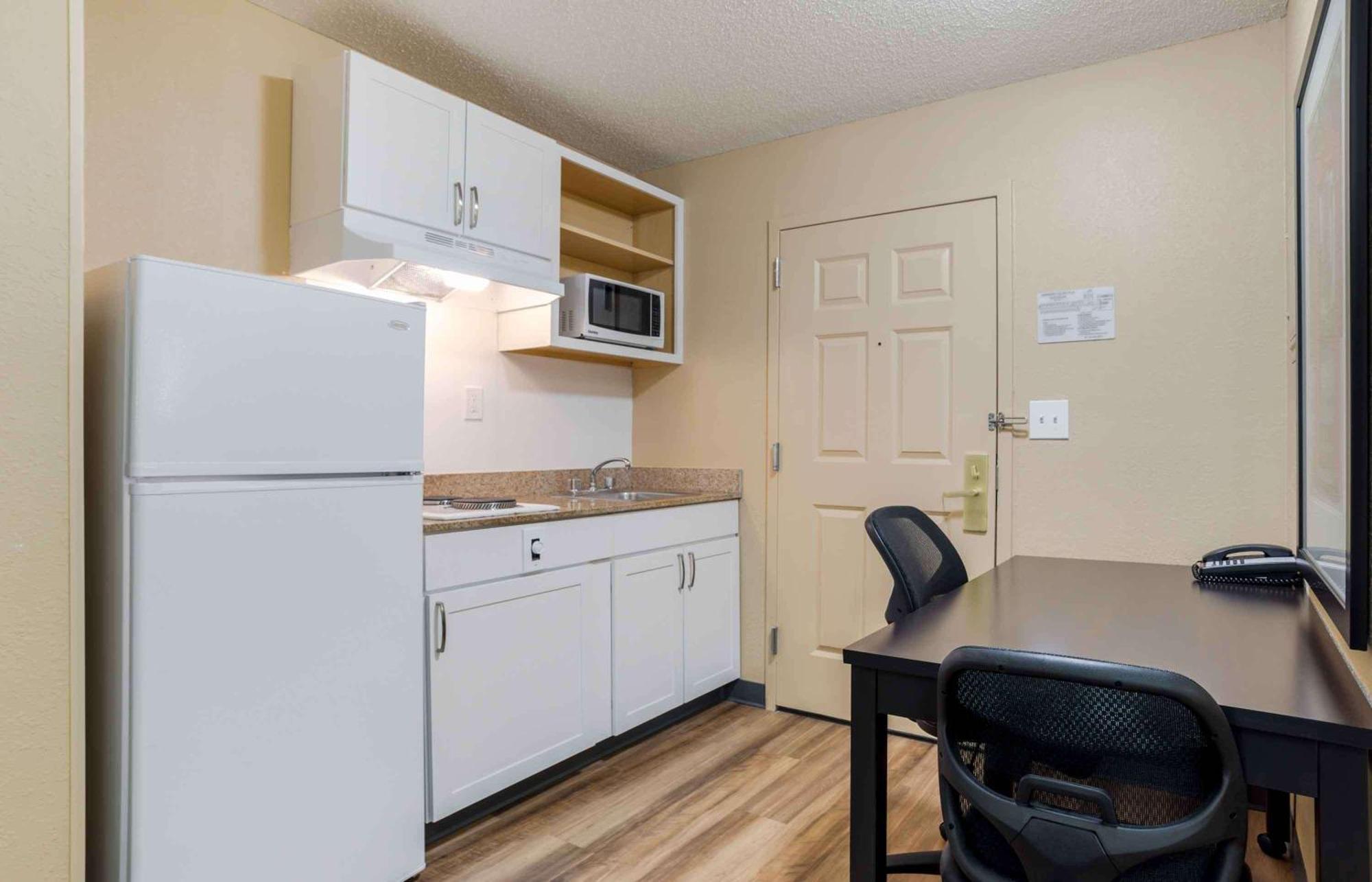 Extended Stay America Select Suites - Destin - Us 98 - Emerald Coast Pkwy Мирамар Бийч Екстериор снимка